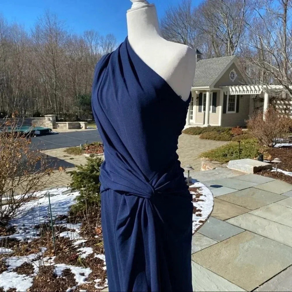 NWT BHLDN Tadashi Shoji Quinn Maxi One Shoulder Dress Wedding Formal Navy Med - Picture 11 of 15